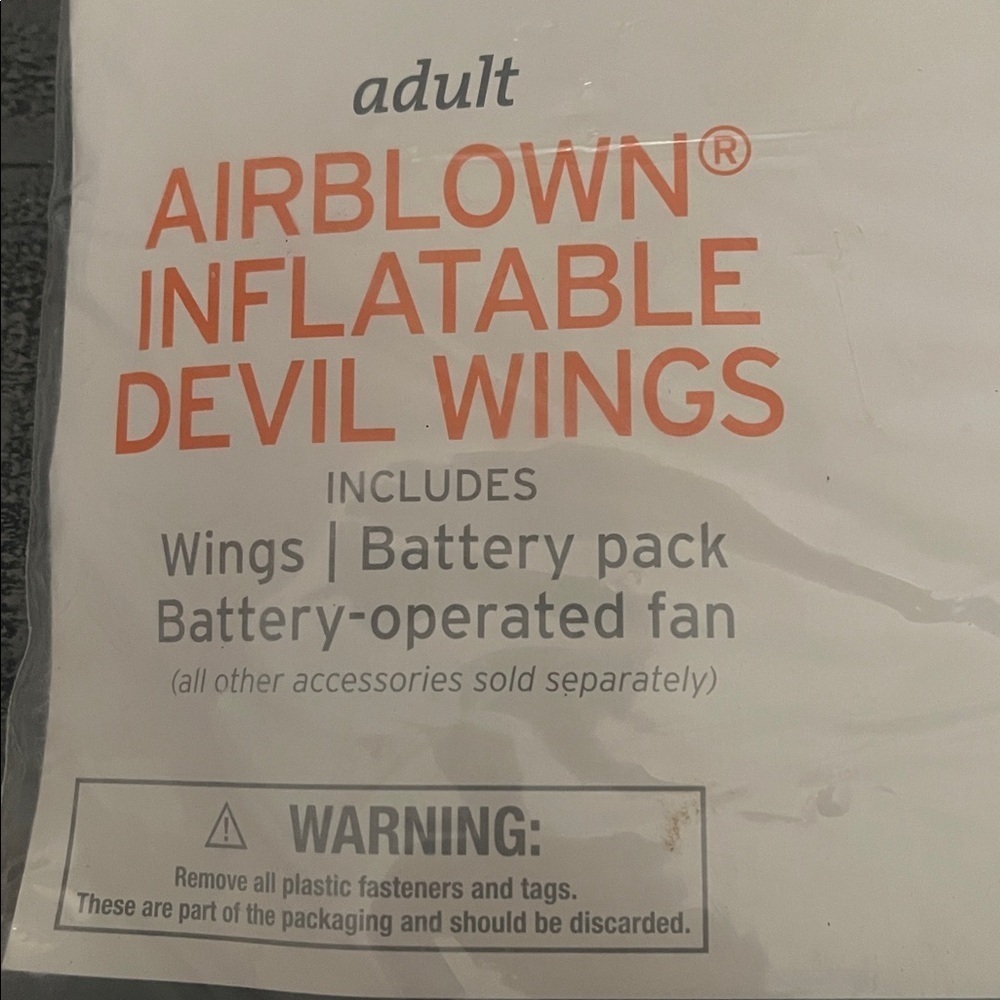 Airblown Inflatable Devil Wings Costume Halloween NWT - Picture 2 of 2